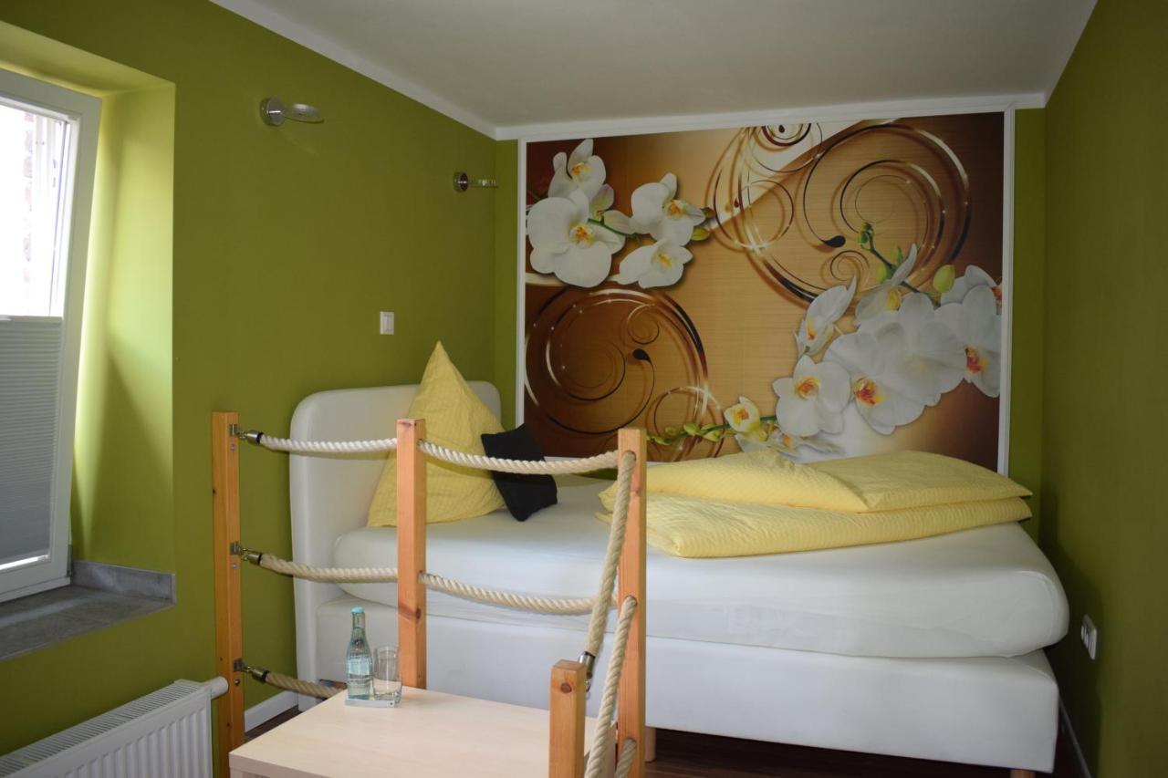 Gast-Und Weinhaus Zwiebelturm Kerken Ngoại thất bức ảnh